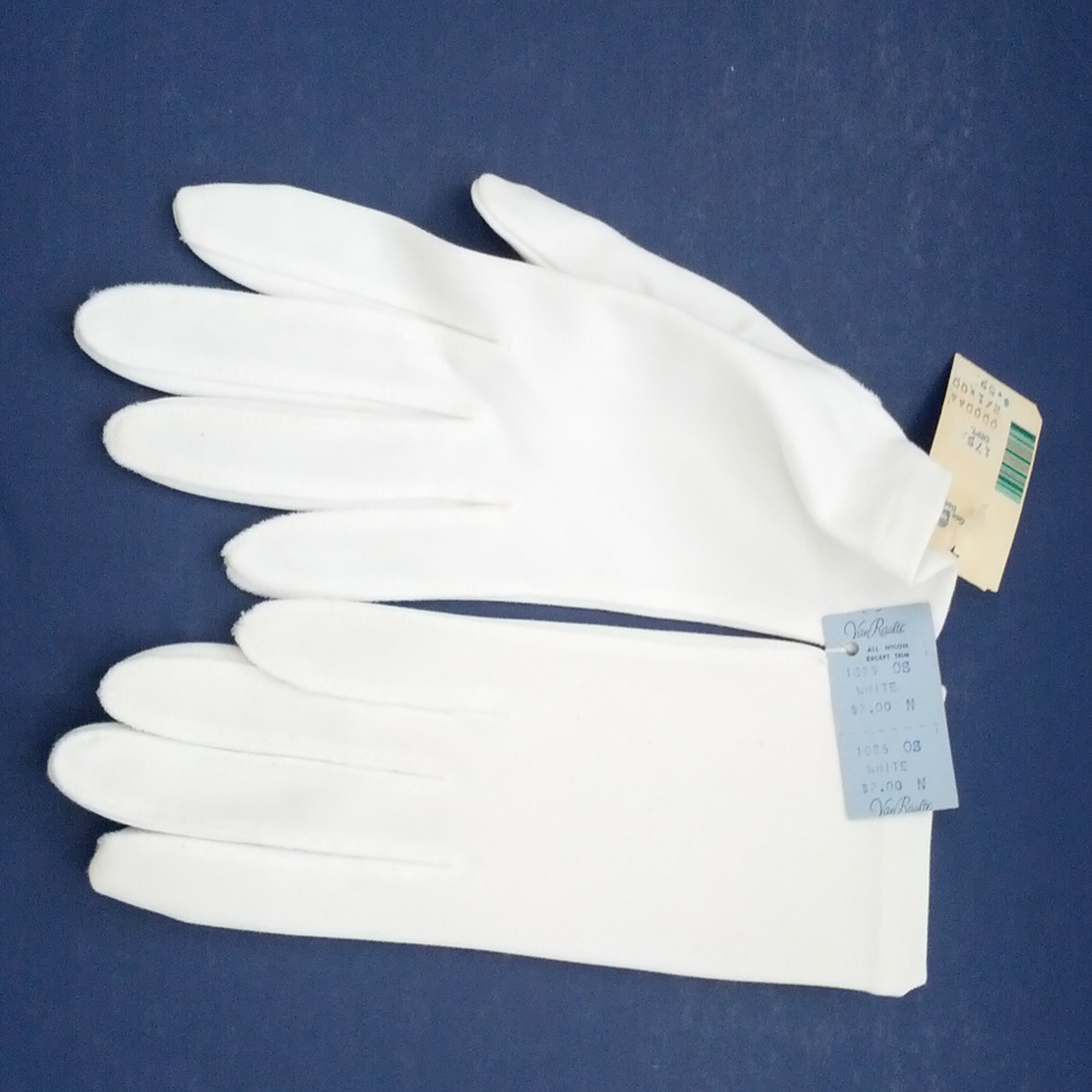 vintage white dress gloves Easter gloves Van Raalt